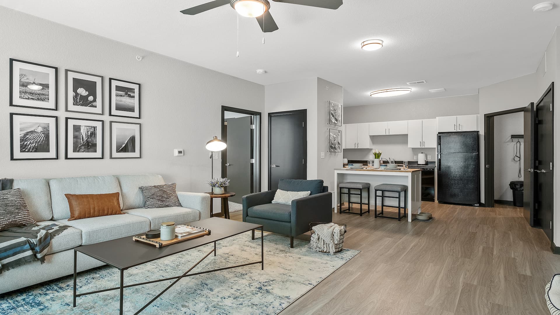 Virtual Tours & Gallery Quincy Street Apartments Authentix